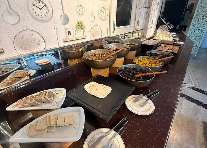 阿塔公园酒店 4*