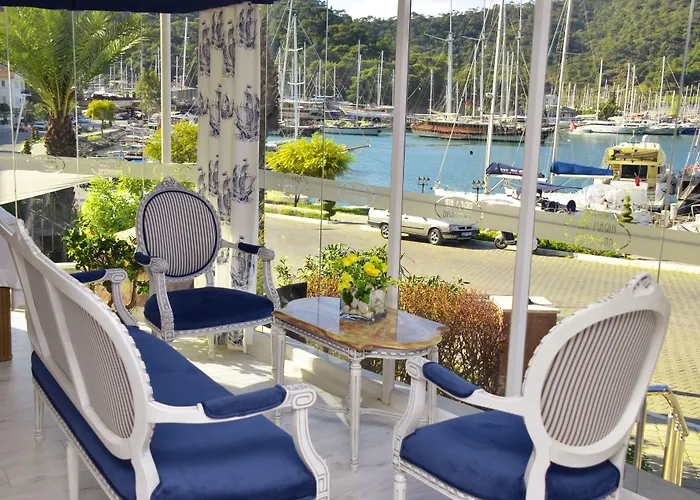 Ata Park Hotell Fethiye