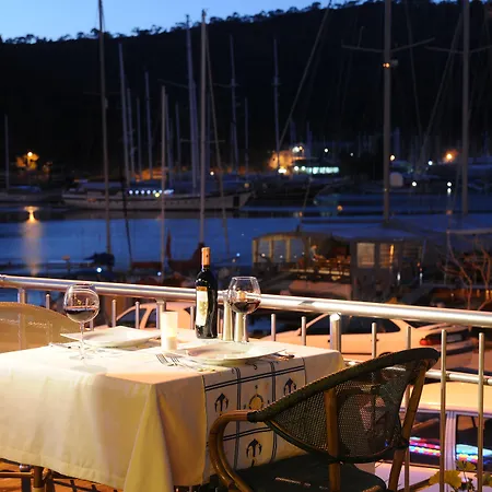 Ata Park Hotel