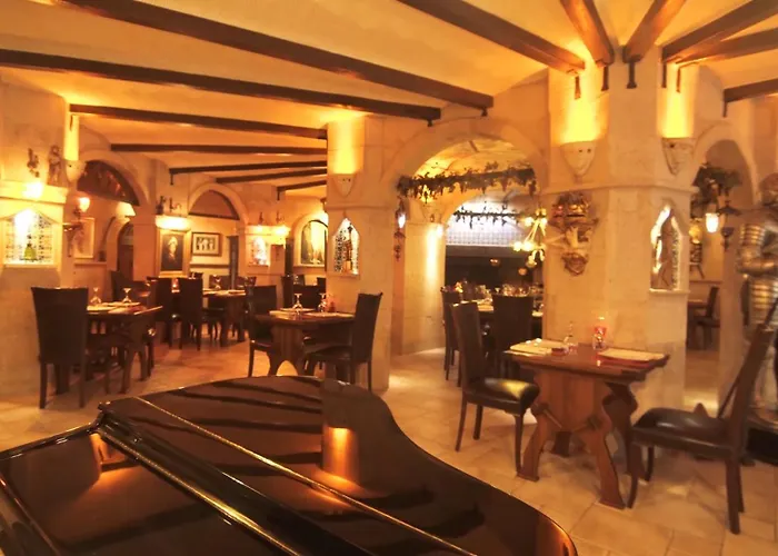 아타 파크 호텔 페티예