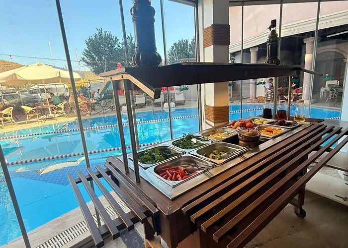 아타 파크 페티예