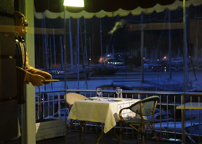 아타 파크 페티예